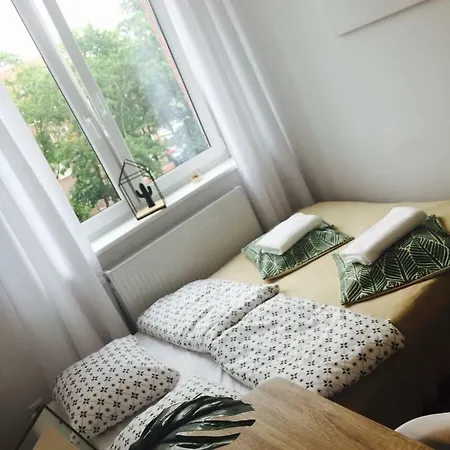 Kamienica Legionow アパート *