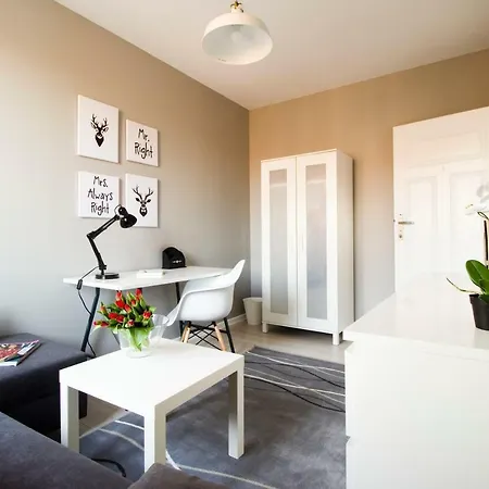 公寓 Kamienica Legionow