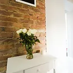 Apartament Kamienica Legionow Апартаменты Гданьск