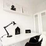 Apartament Kamienica Legionow Апартаменты *
